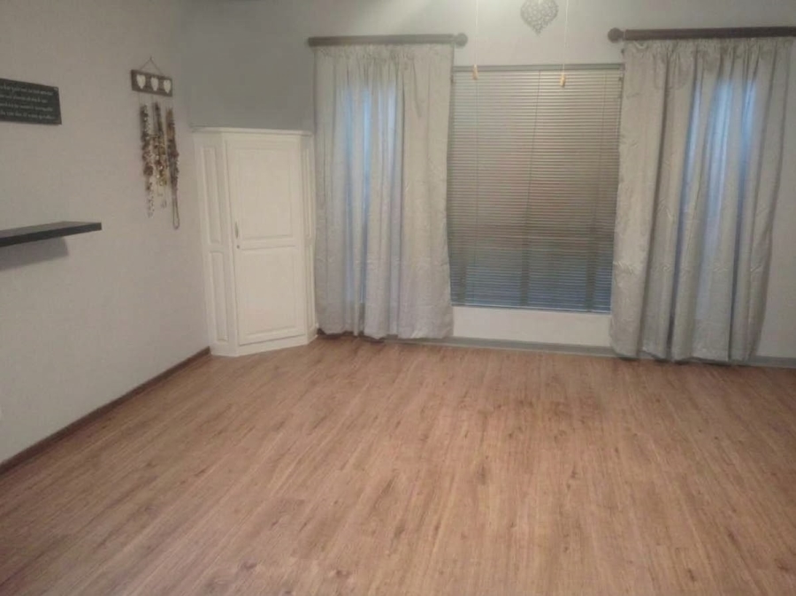To Let 4 Bedroom Property for Rent in Bodorp North West